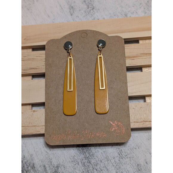 Retro Mustard Yellow & Gold Drop Earrings - Picture 5 of 8